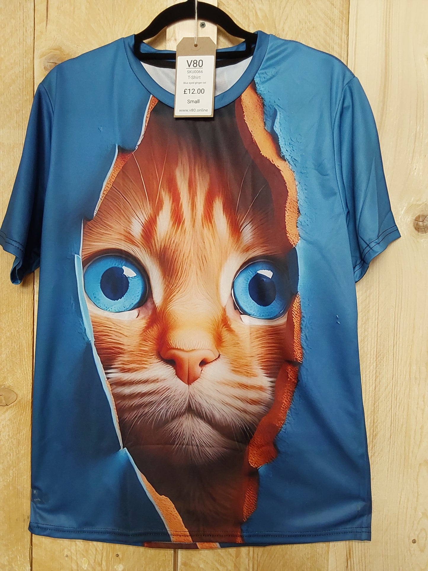 Peeping Tom Cat T-Shirt (ADULT Size SMALL)