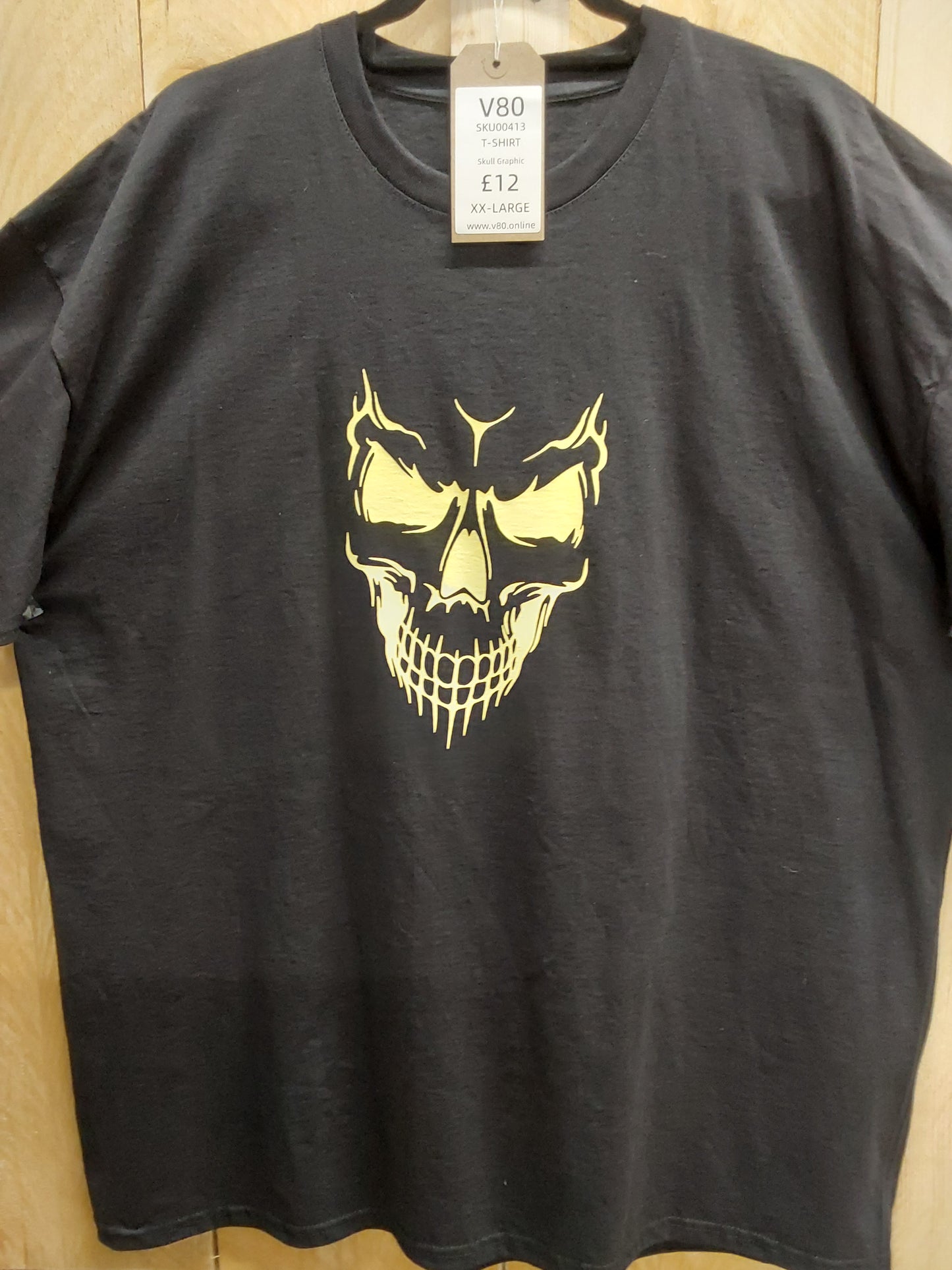 Skull Graphic T-Shirt (ADULT Size XXL)